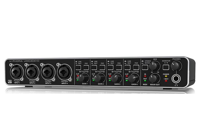 Behringer U-Phoria UMC404HD Ses Kartı