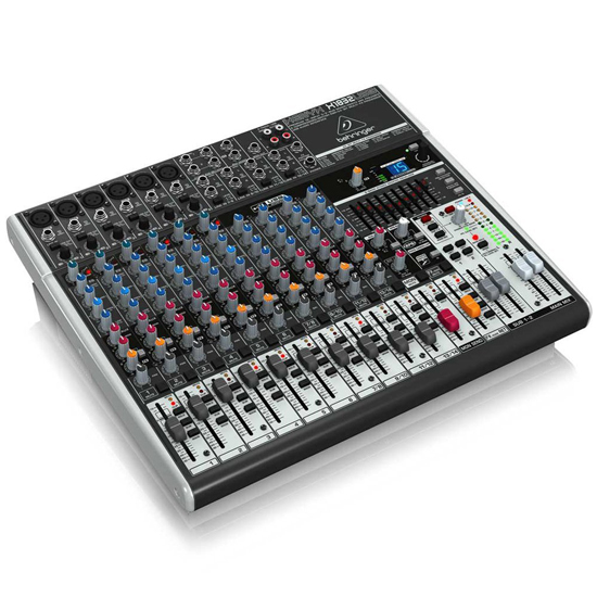 Behringer Xenyx X1832 USB Mikser