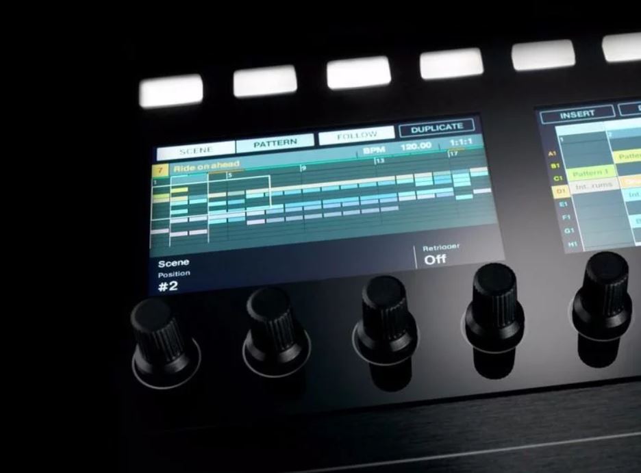 String beats. Секвенсор музыкальный native. Уровень мониторинговой линии native instruments. Секвенсор музыкальный native Lite. Neonto native Studio.
